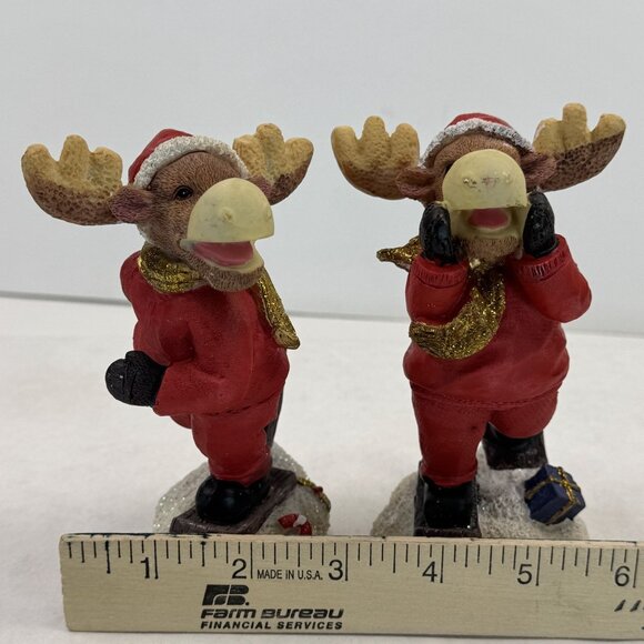 Vintage 2002 Santa Moose Figurines Set Of 2 Snowshoeing Christmas JTS Intl 5" - Picture 9 of 12